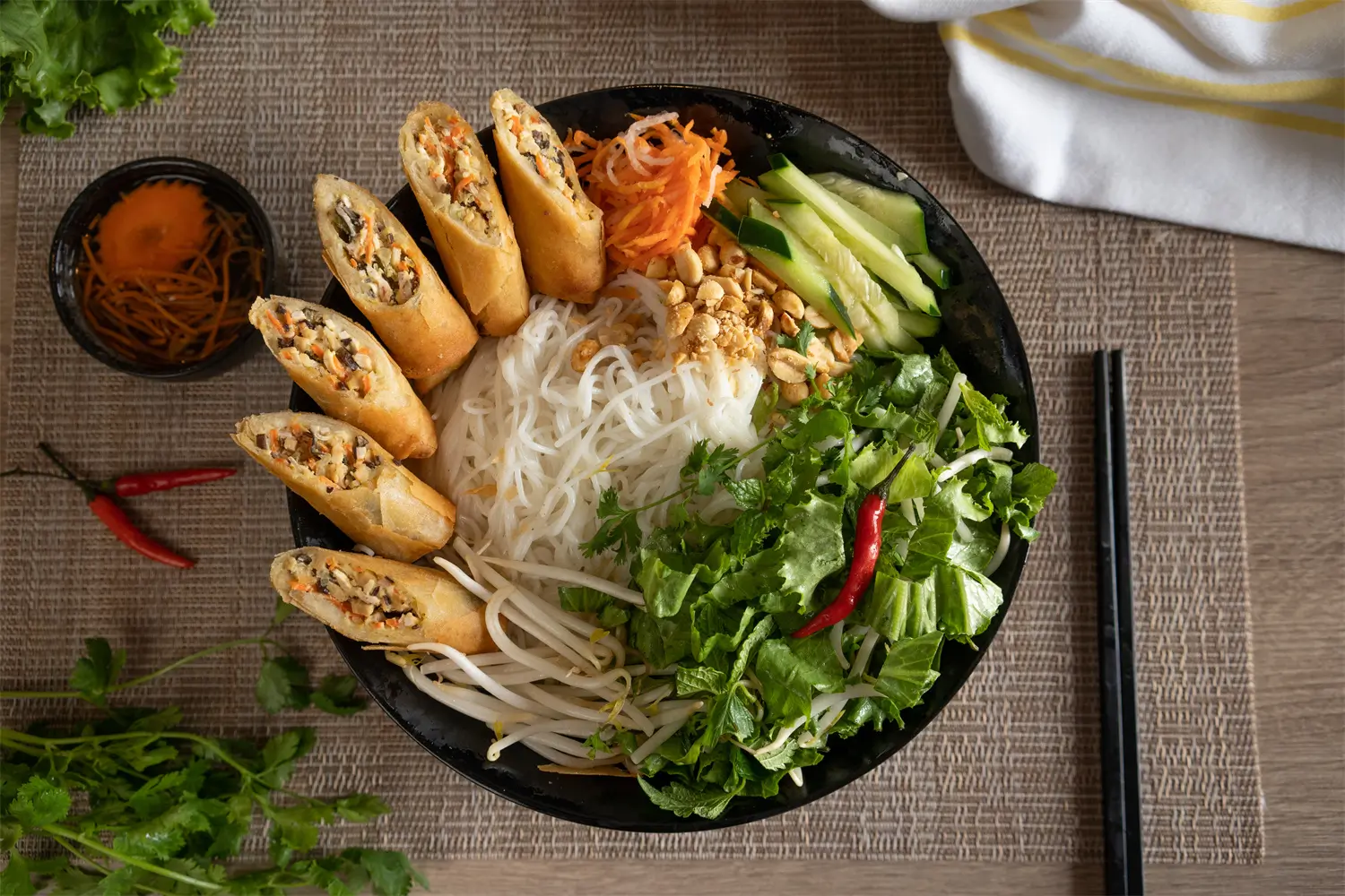 Vermicelli with Egg Rolls